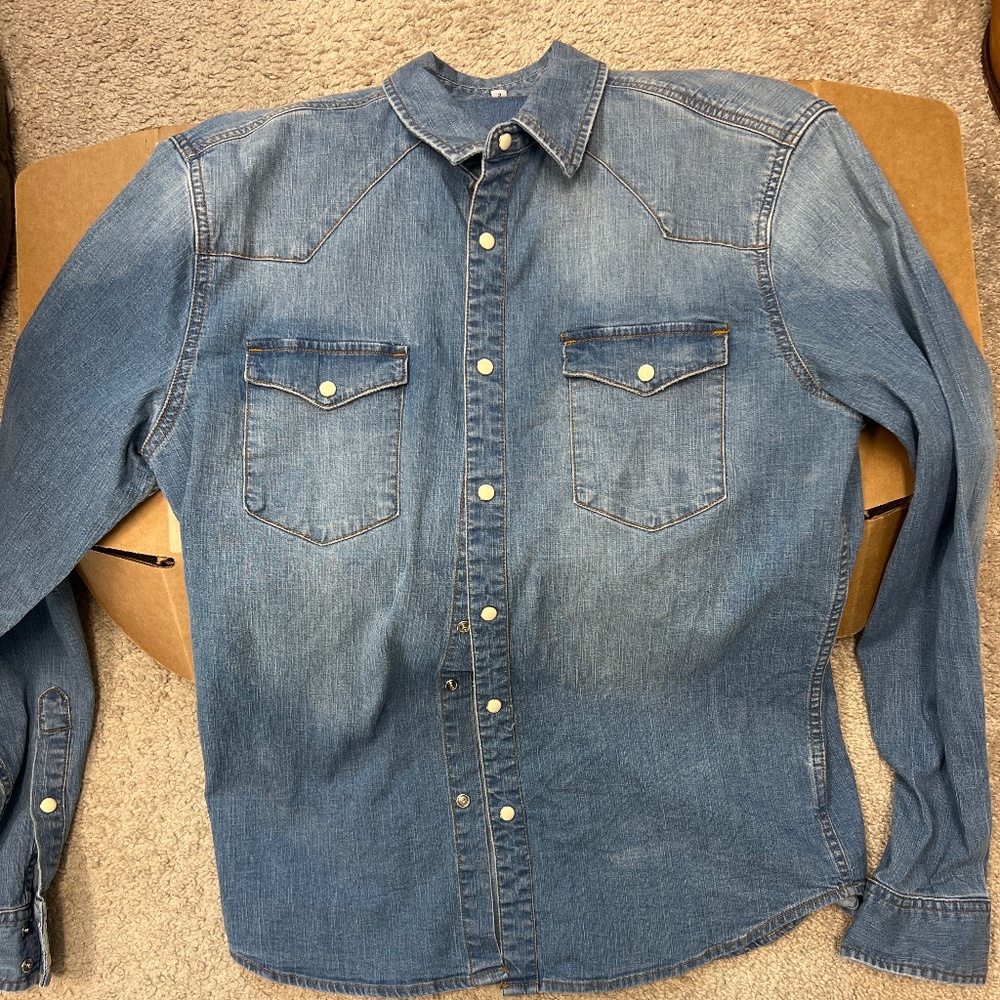 DSTLD Denim Pearl Snap- size S